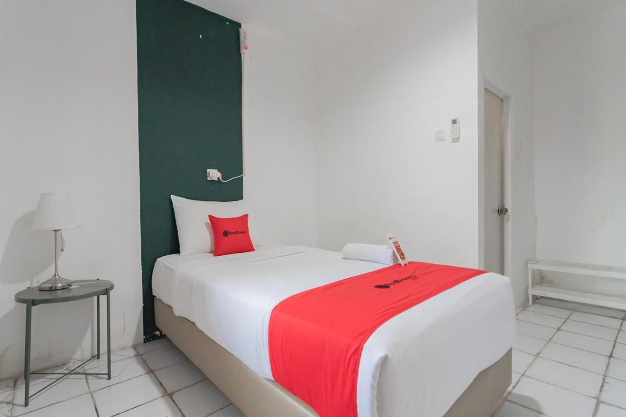 Reddoorz At Sani Guest House Balikpapan Luaran gambar